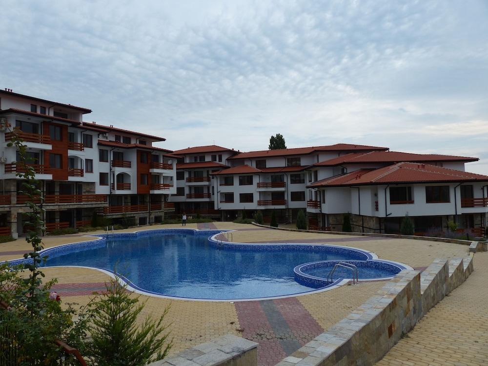Gardenia Hills Hotel Sunny Beach Buitenkant foto